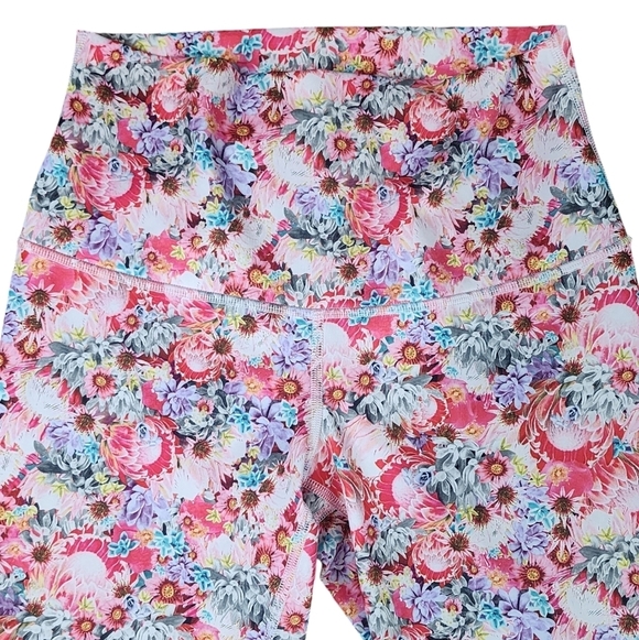 Lululemon Wunder Under Flowabunga Cropped Leggings - Picture 3 of 10